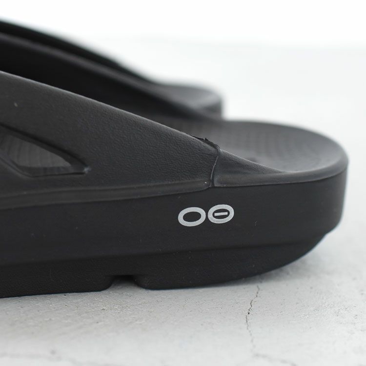 OOFOS(ウーフォス)/リカバリーサンダル