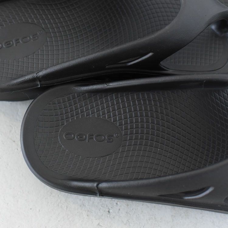 OOFOS(ウーフォス)/リカバリーサンダル