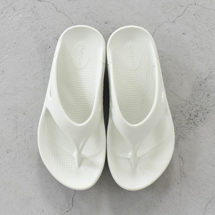 OOFOS(ウーフォス)/リカバリーサンダル