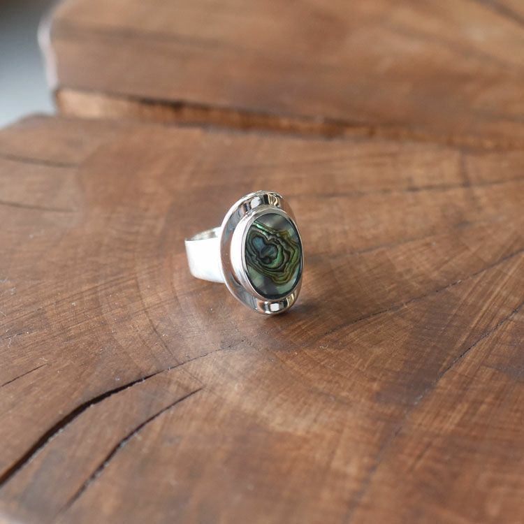 XOLO JEWELRY(ショロジュエリー)/Amulet Ring with Abalone Shell