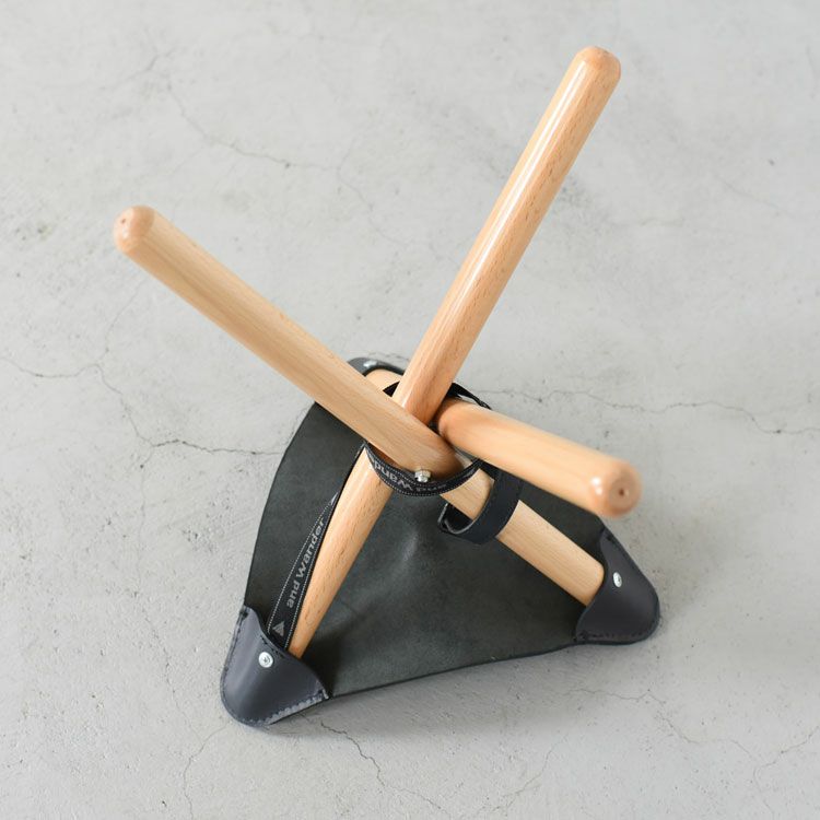 TAKIBI leather stool タキビレザースツール