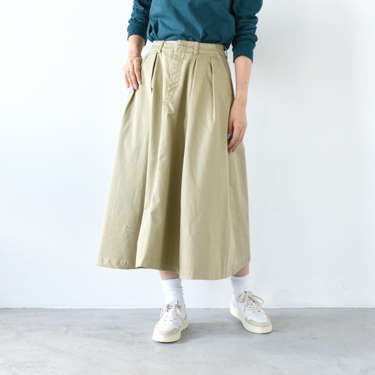 chino skirt