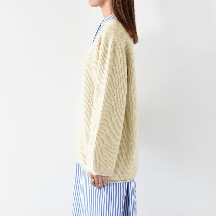 lambs wool ribbed-knit V neck sweater ラムウールリブニットVネックセーター