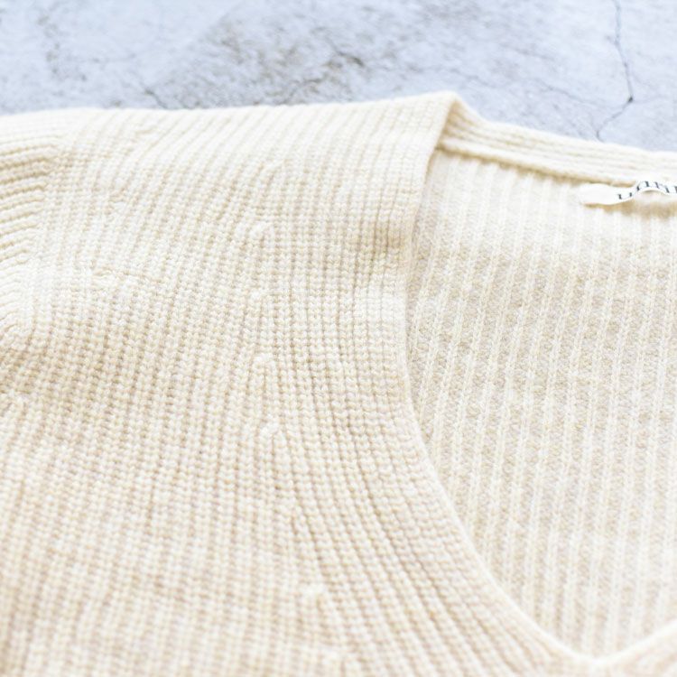 lambs wool ribbed-knit V neck sweater ラムウールリブニットVネックセーター