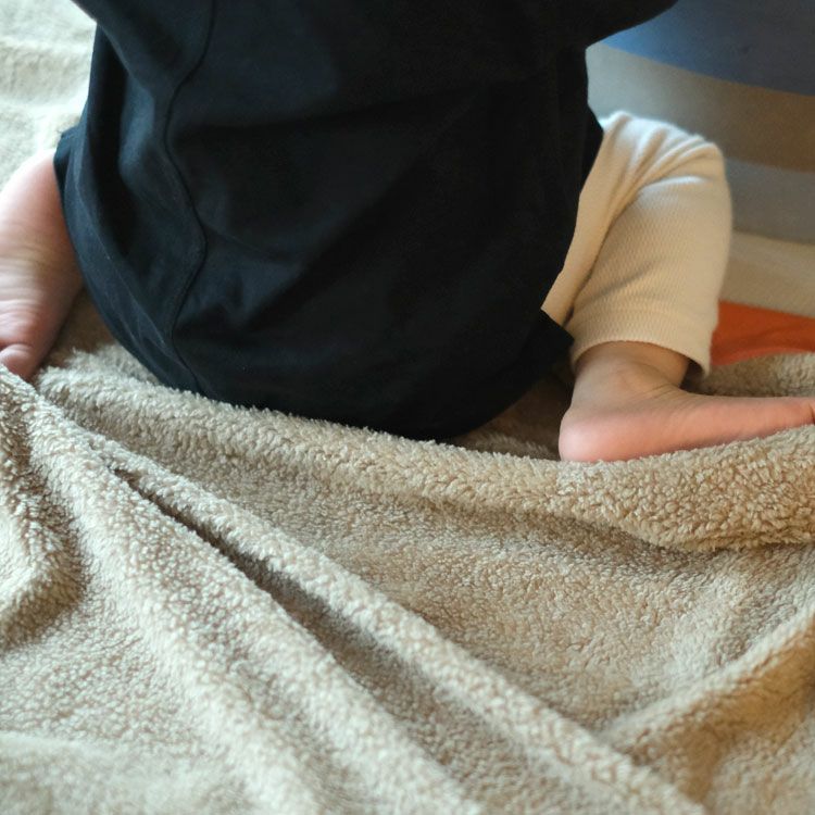 Baby Reversible Cozy Blanket リバーシブルコージーブランケット（ベビー）