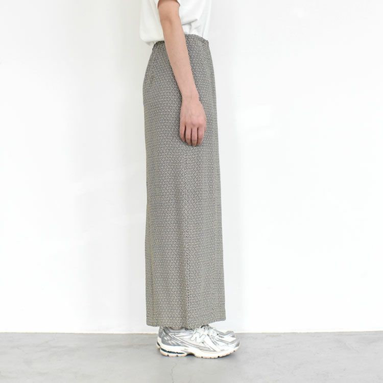 KOMON JACQUARD SKIRT コモンジャカードスカート