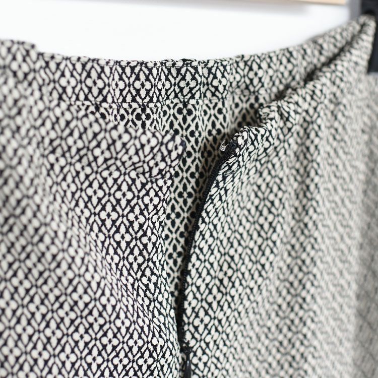 KOMON JACQUARD SKIRT コモンジャカードスカート