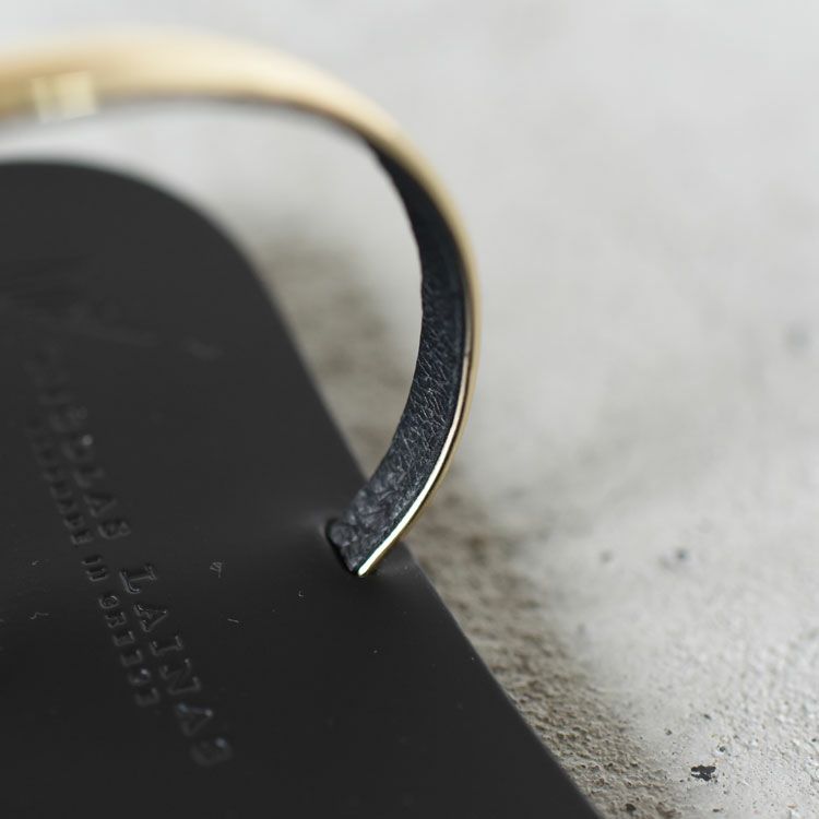 フィンガーフックフラットサンダル