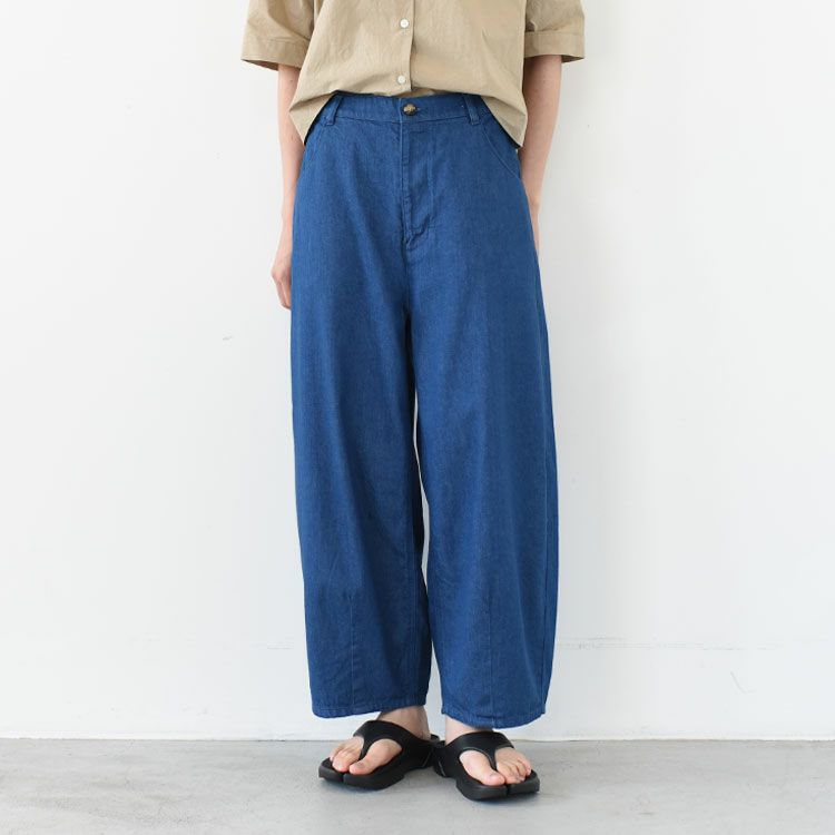 hi-waist curved denim ハイウエストカーブデニム