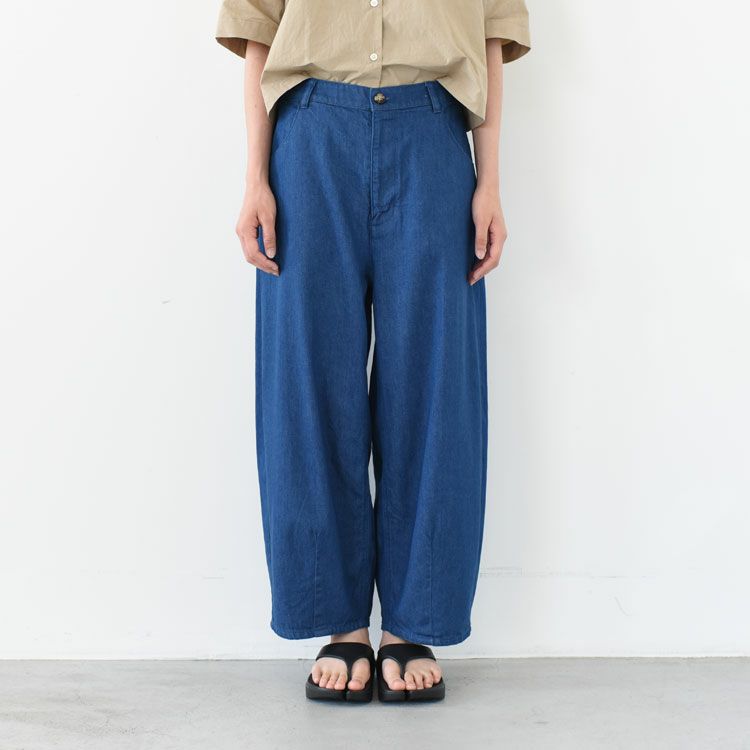 hi-waist curved denim ハイウエストカーブデニム