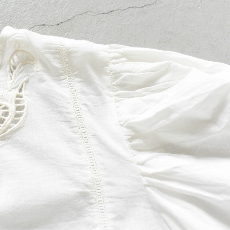 Cutwork Puff Blouse カットアウトパフブラウス