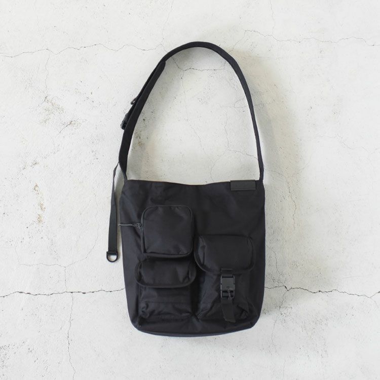 MULTI POCKETS SHOULDER BAG