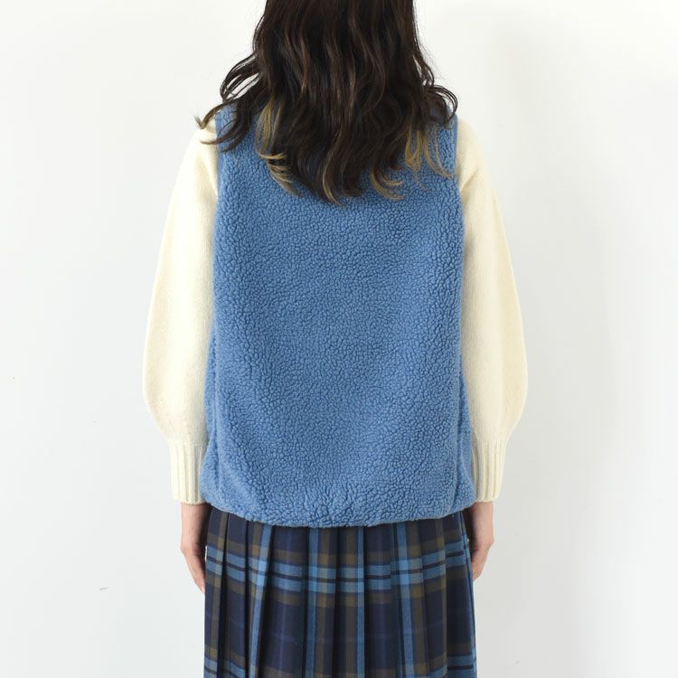 FLUFFY BOA VEST フラッフィーボアベスト