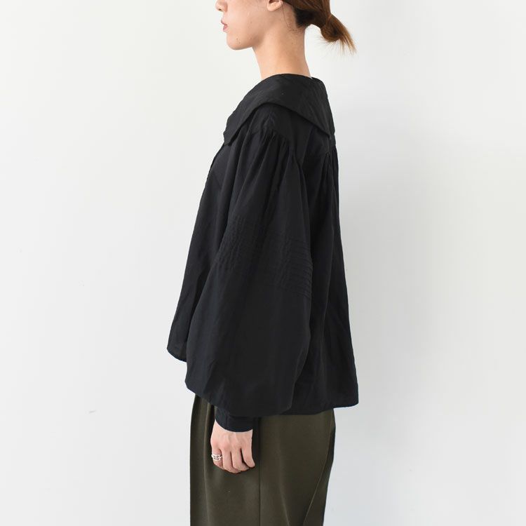 round collar volume blouse ラウンドカラーボリュームブラウス