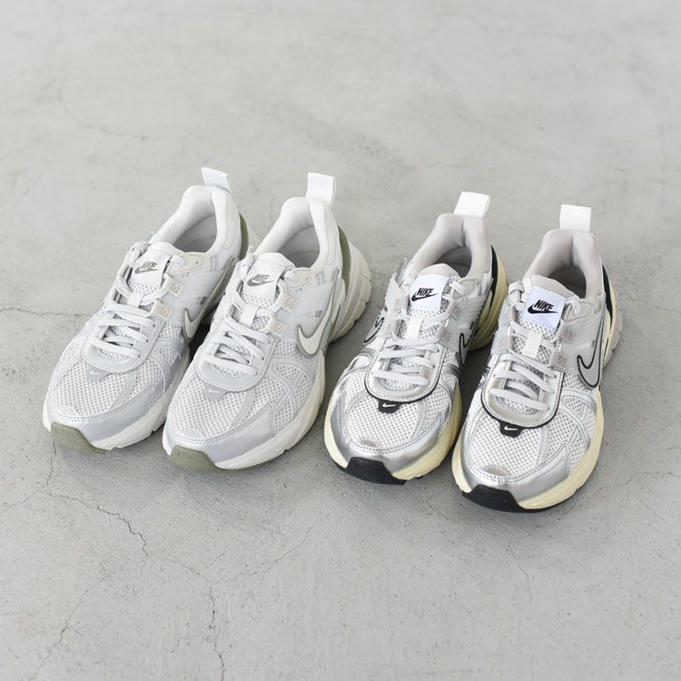 W NIKE V2K RUN ナイキ V2K ラン