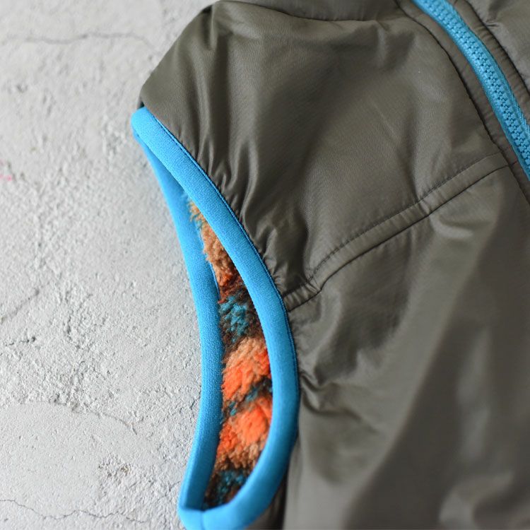 T Novelty Reversible Cozy Vest トドラーノベルティリバーシブルコージーベスト（キッズ）