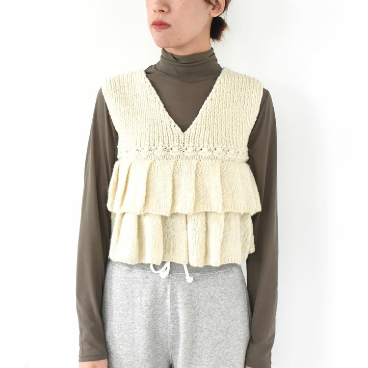 frill knit vest フリルニットベスト