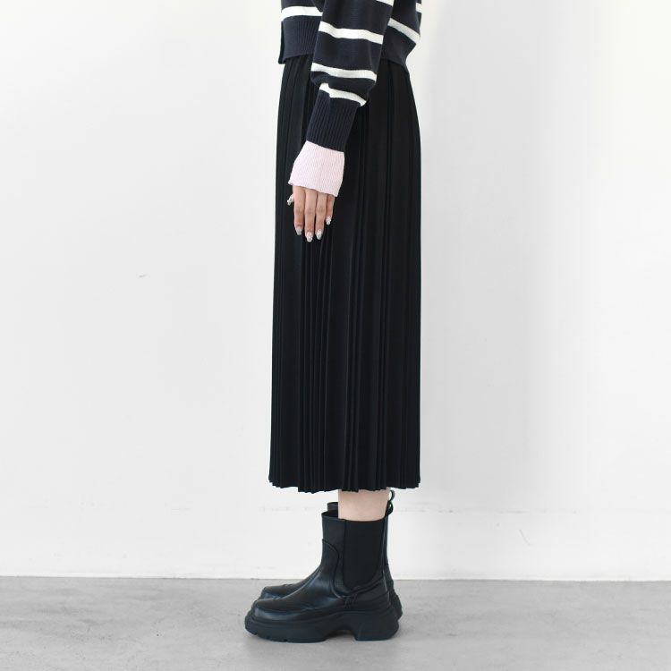 pleats skirt プリーツスカート