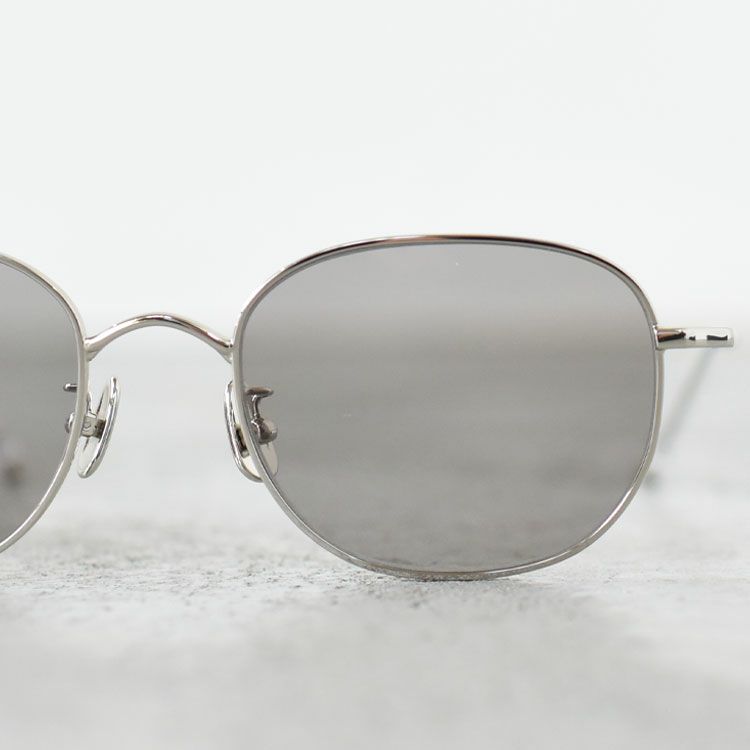 EUGENE ユージーン