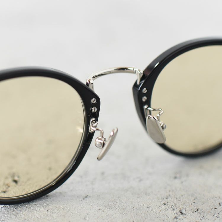 EDDIE エディー（調光レンズ）