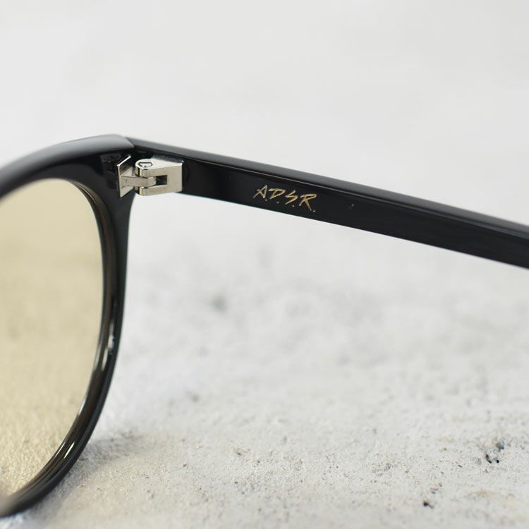 EDDIE エディー（調光レンズ）