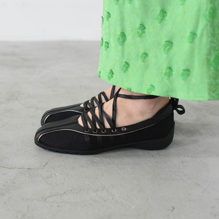 BLISS LACEUP SNEAKERS ブリスレースアップスニーカー