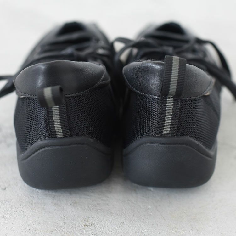 BLISS LACEUP SNEAKERS ブリスレースアップスニーカー