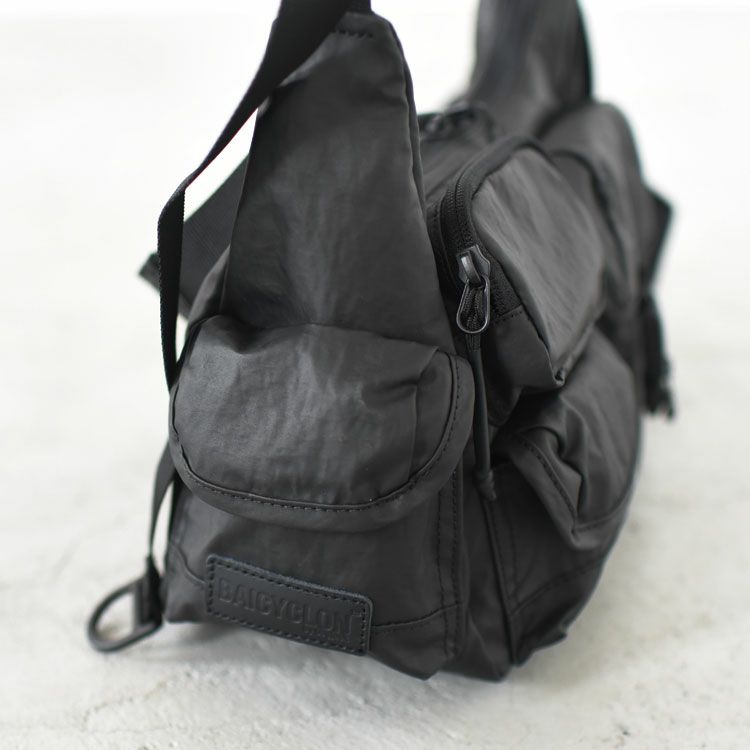 MULTI POCKETS SHOULDERBAG（SMALL）