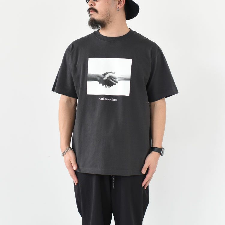 ANTI HATE VIBES T-Shirt アンチヘイトバイブスTシャツ