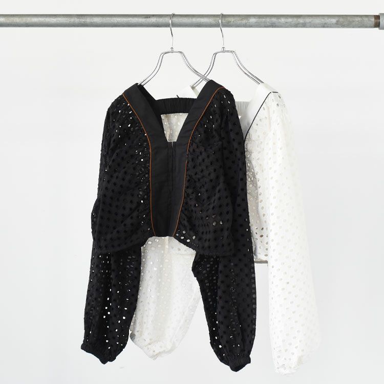 Volume Cutwork Blouse ボリュームカットワークブラウス