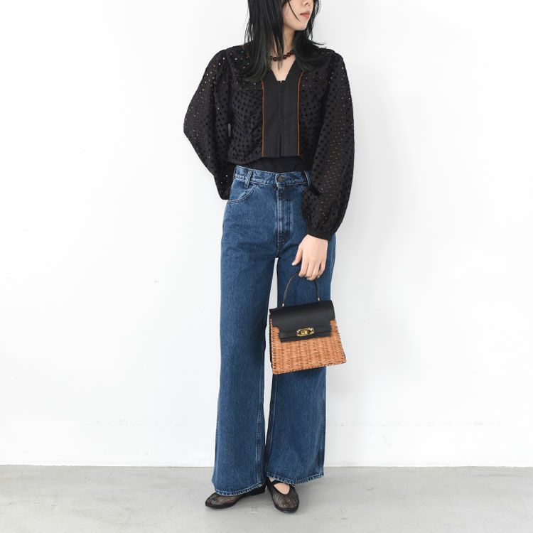 Volume Cutwork Blouse ボリュームカットワークブラウス