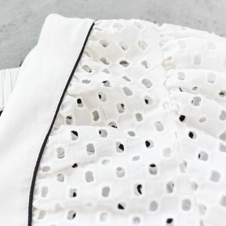 Volume Cutwork Blouse ボリュームカットワークブラウス