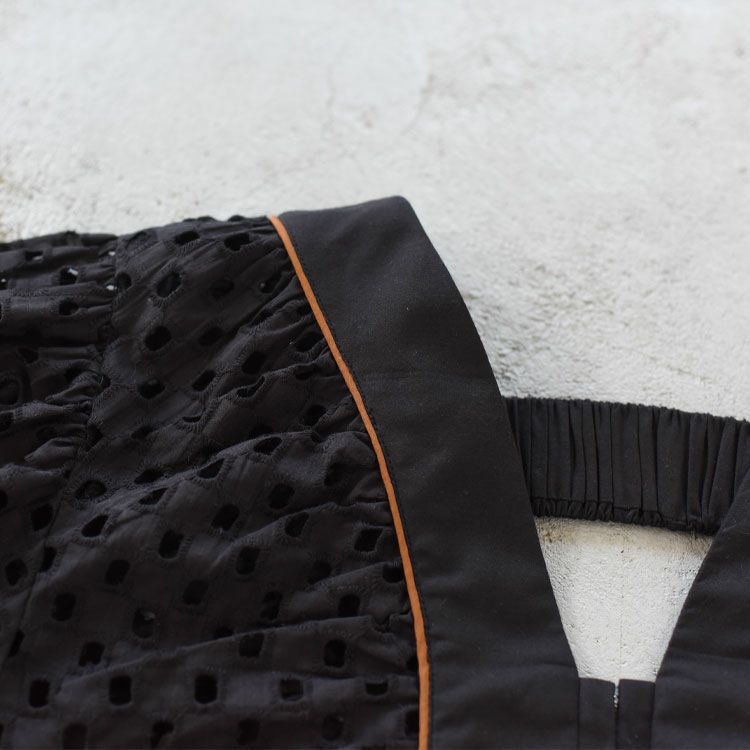 Volume Cutwork Blouse ボリュームカットワークブラウス