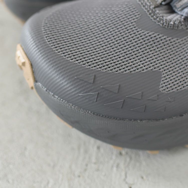 Altra×and wander TIMP 5 BOA