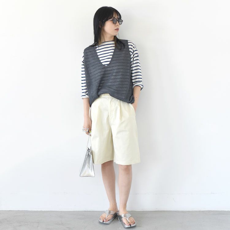wide V neck vest ワイドVネックベスト