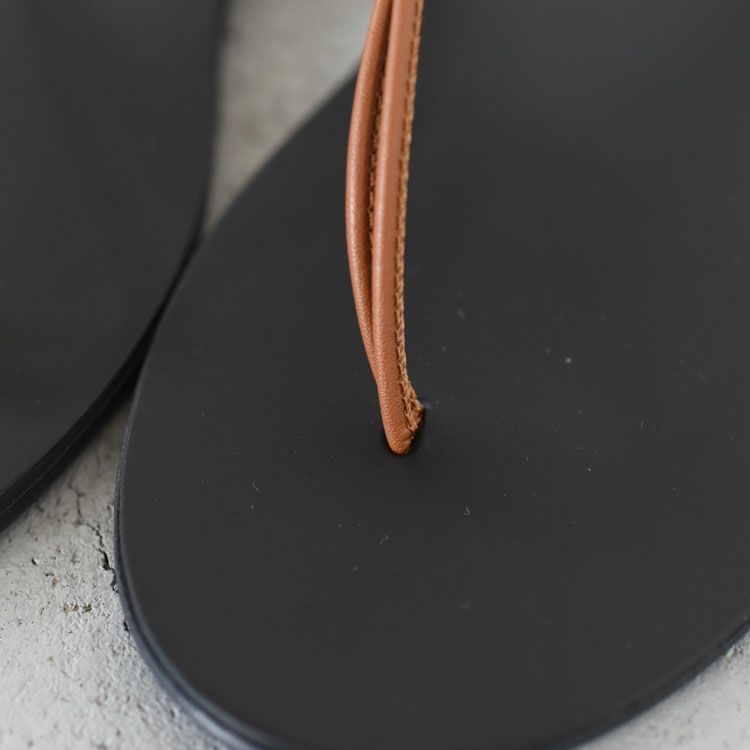 トングフラットサンダル