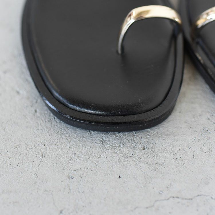 フィンガーフックフラットサンダル（スムースレザー）