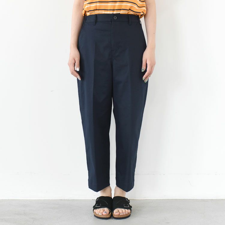 chino pants チノパンツ
