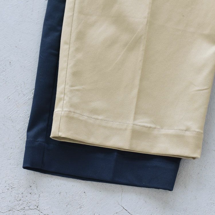 chino pants チノパンツ