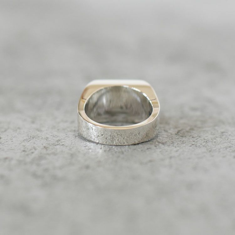 Signet Ring with Steel Gray Flower シグネットリングウィズスチールグレーフラワー