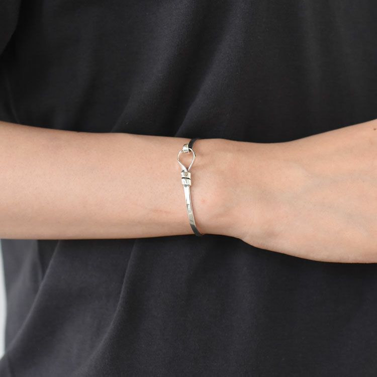 Hug Bangle ハグバングル