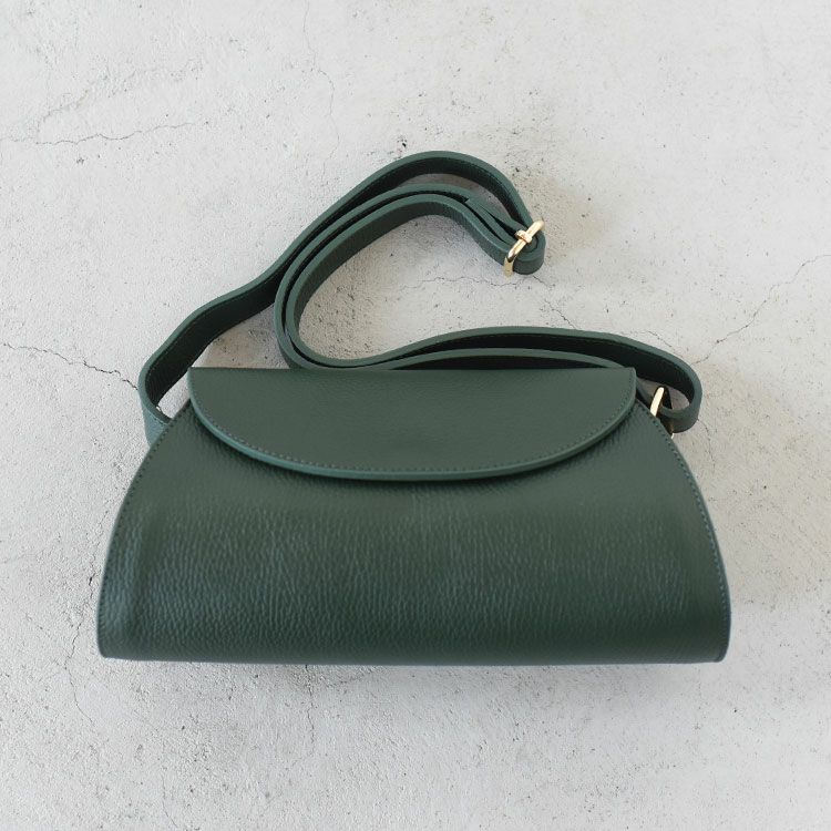 スクエアショルダーバッグ