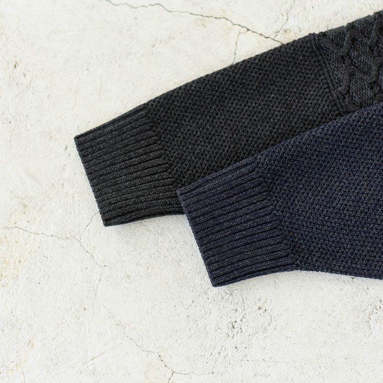 Crew Neck Sweater クルーネックセーター