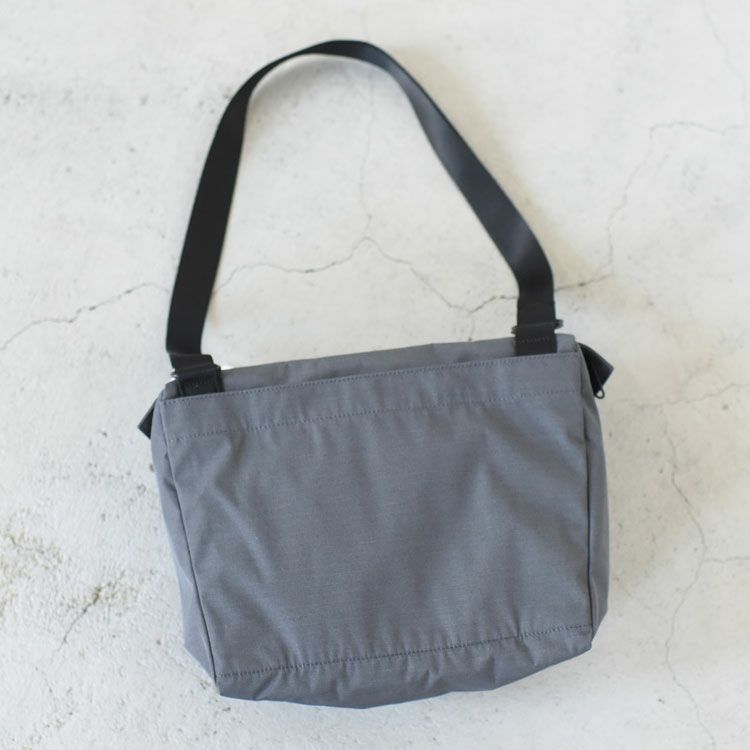 Mountain Wind Shoulder Bag マウンテン ウィンドショルダーバッグ