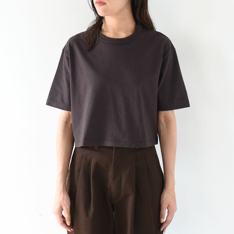 コットン トンプキンス ジャージー クロップド クルーネック 半袖 Tシャツ