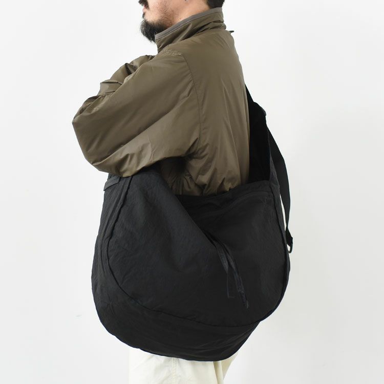 BIG SHOULDER BAG