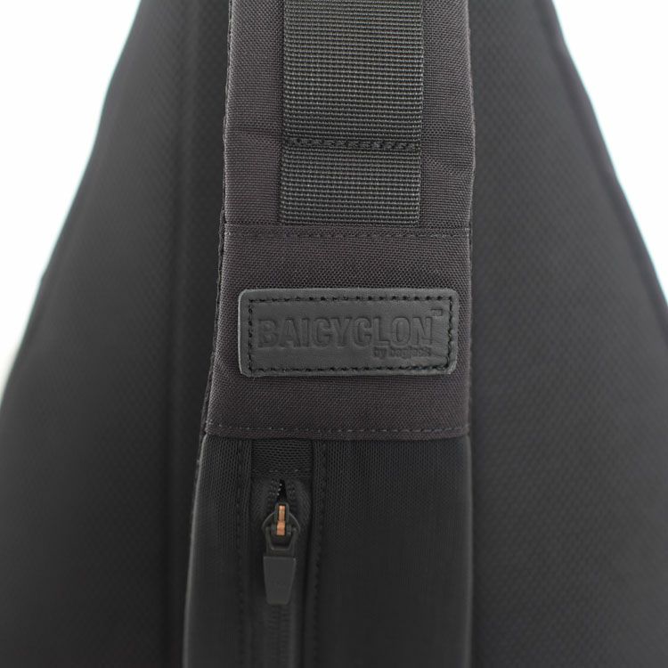 SINGLE STRAP BAG