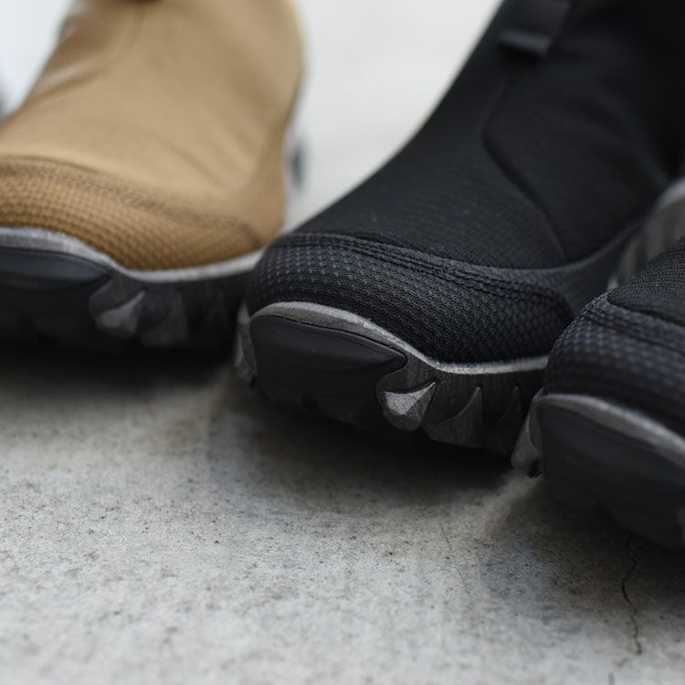 SNOWCLOG MID スノークロッグ ミッド