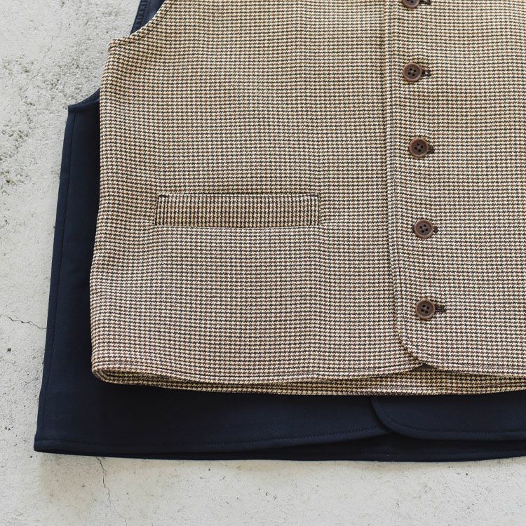 V neck vest Vネックベスト