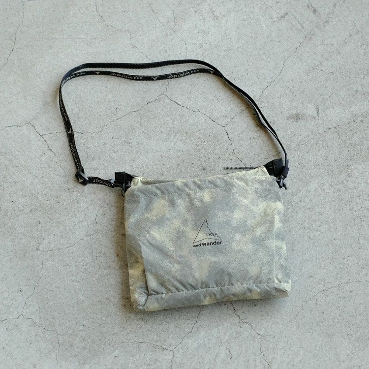 ROA x and wander sil printed sacoche  シルプリンテッドサコッシュ